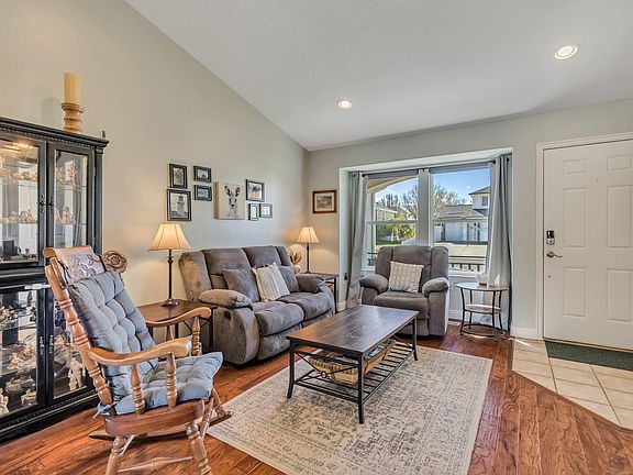 5th image of 9639 S Skye Park Rd