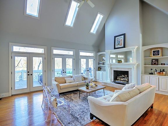5th image of 245 Gold Creek Ct