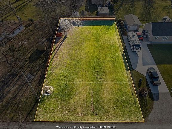 2nd image of 18 Marentette Ave