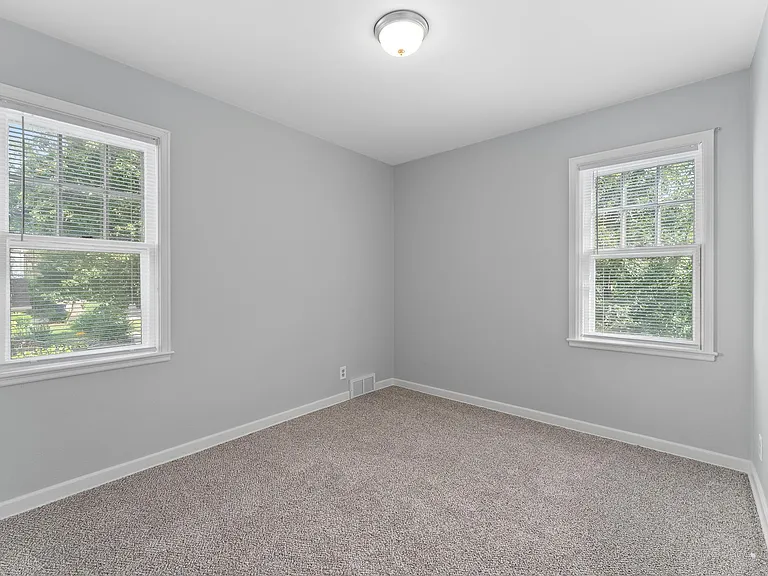 1110 S Main Ave #UPPER — Photo 14