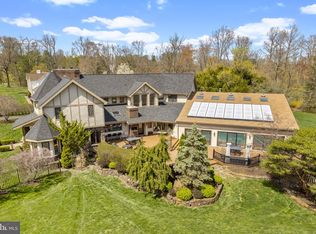 277 Woodcock Ln, Ambler, PA 19002