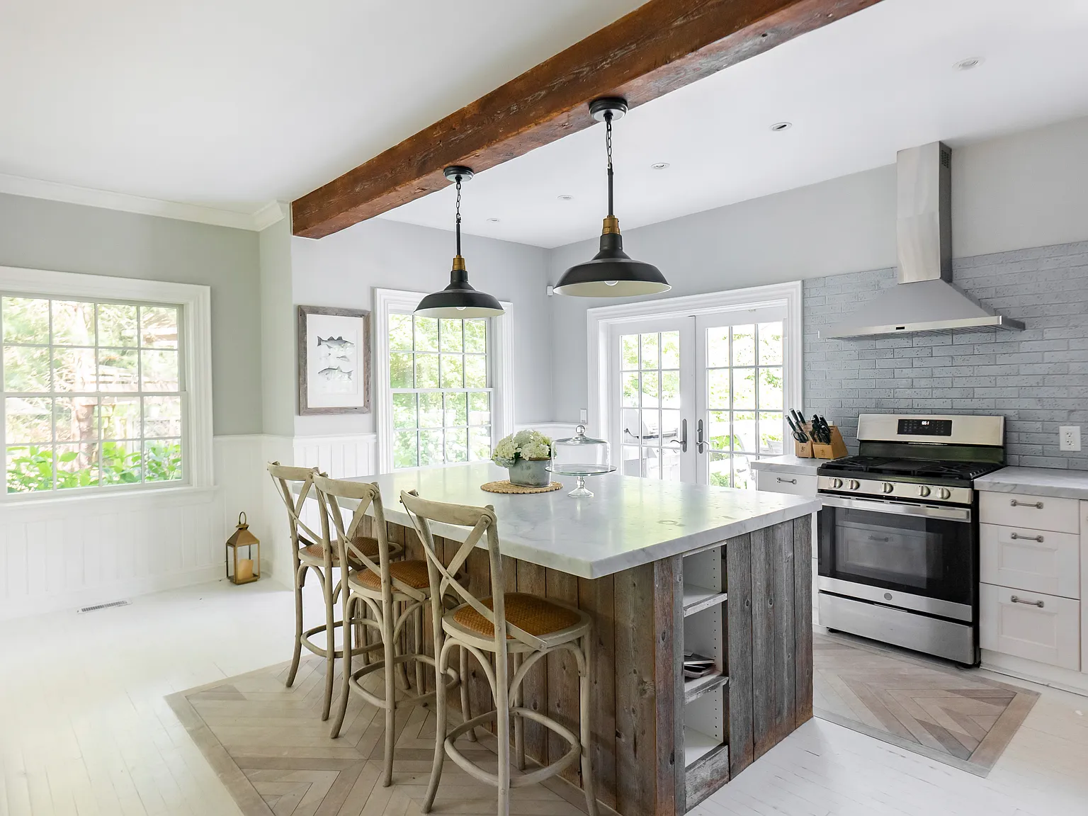 Bridgehampton 3 BR Gunite Pool Close to All — Photo 2