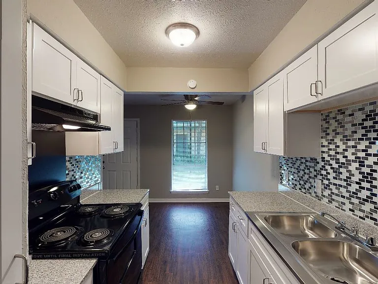 Belleview — Photo 19