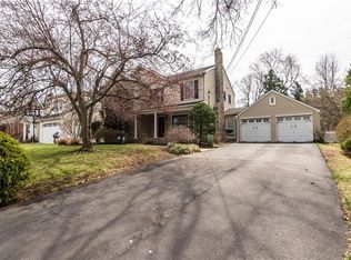 23 South Dr, East Brunswick, NJ 08816