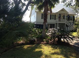 21 Ocean Marsh Ln, Saint Helena Island, SC 29920