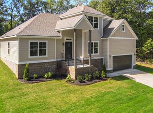 7 Chichester Cir, Bella Vista, AR 72714