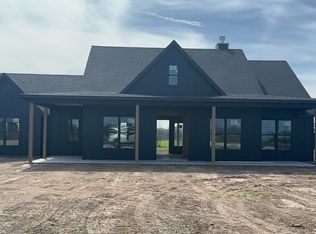 116 Court Side Dr, Snook, TX 77878