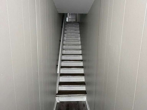 4th image of 401 S Olden Ave Floor 2