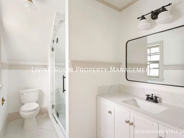 6445 N Williams Ave — Photo 14