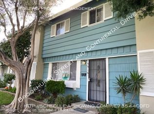 9916 Continental Dr, Huntington Beach, CA 92646