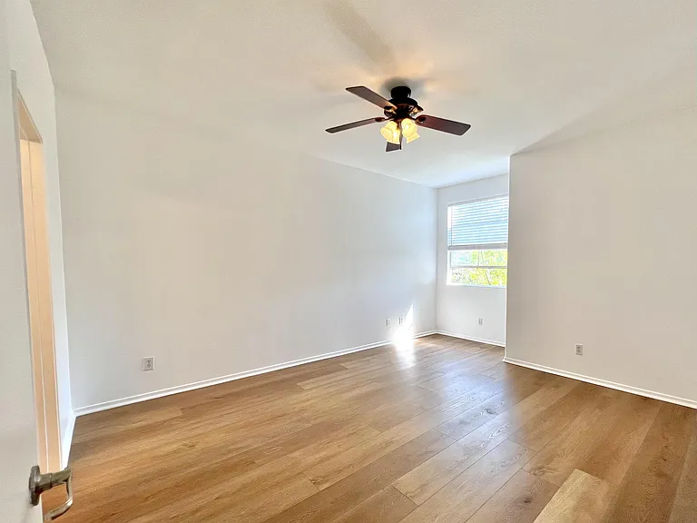 1388 Challis Pl #221-1-1 — Photo 4