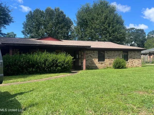 15304 Stephen Dr, Gulfport, MS 39503