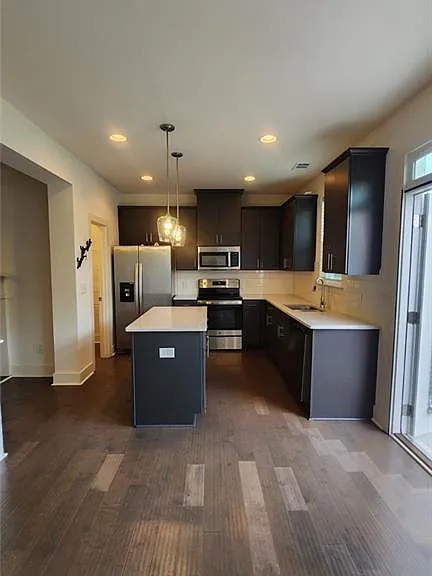 300 Auburn Valley Way — Photo 8