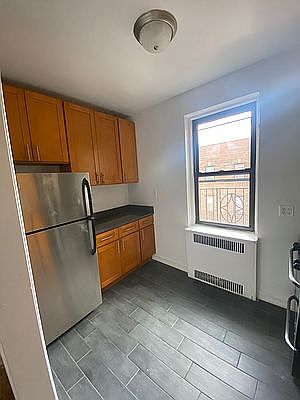 1st image of 3715 Kings Hwy APT 6F