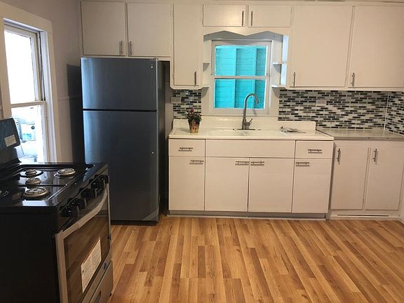2nd image of 16444 Fordtran Blvd