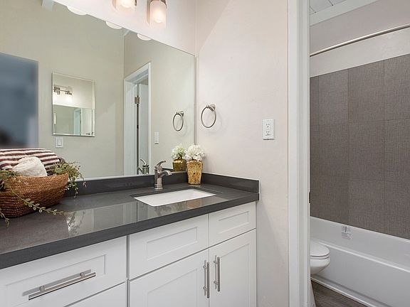 5th image of 6278-92 Acorn St