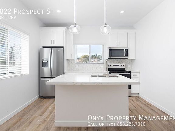 2nd image of 2822 Prospect St