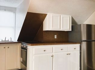 7 Spring St FLOOR 3, West Warwick, RI 02893