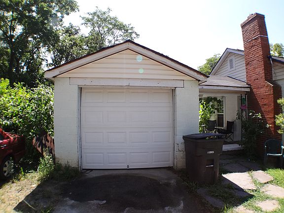 2nd image of 620 Harrison St