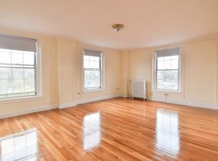1296 Beacon St #420, Brookline, MA 02446