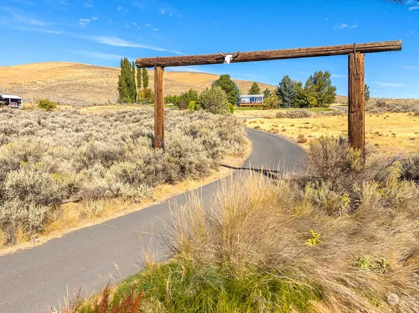 4712 Road 13.5 NW, Ephrata, WA 98823
