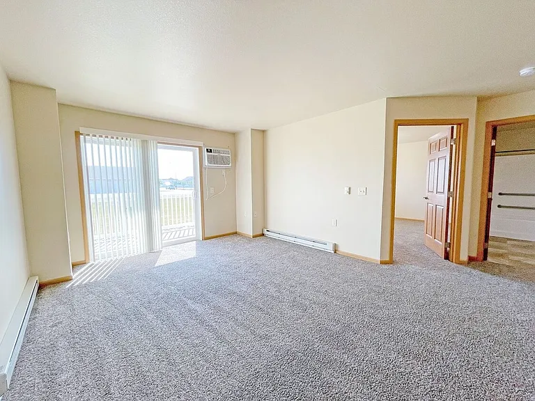 Northern Plains Apartments — Photo 7