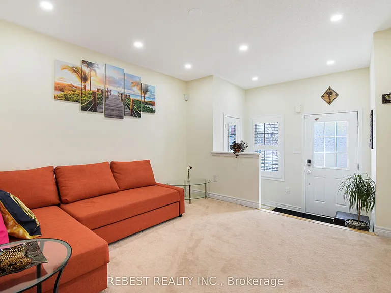 32 Volner Rd — Photo 7