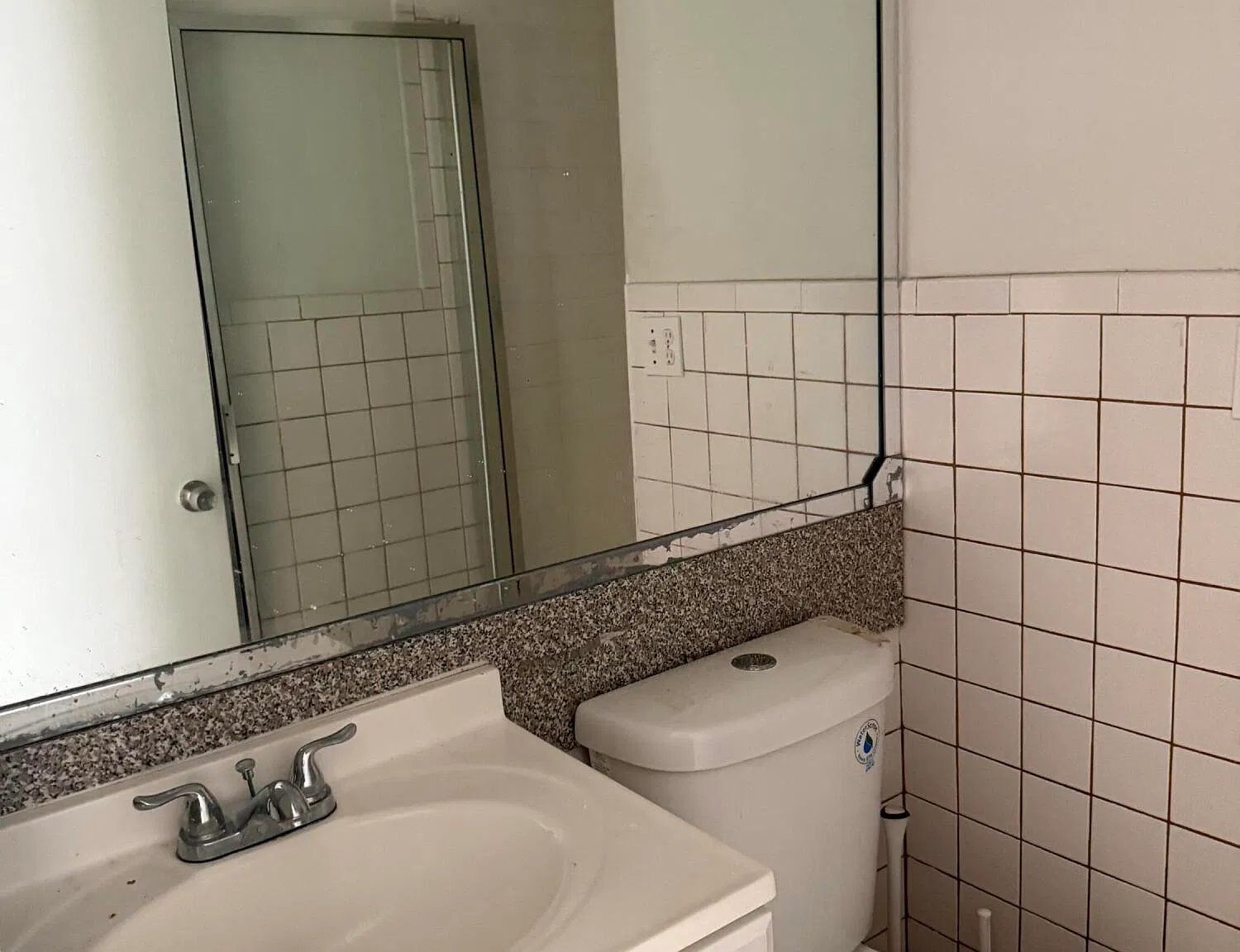 2 bed, 2.0 bath, 868 sqft, $2,000 — Photo 3