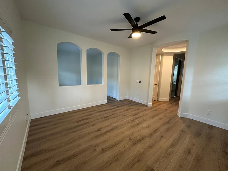 1523 Clifftop Ave — Photo 23