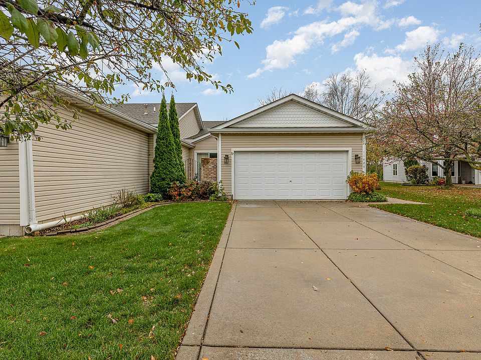 1st image of 11429 Valley Dr