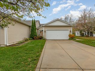 11429 Valley Dr, Saint John, IN 46373