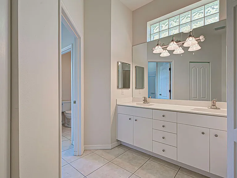 910 Bramley Ct #6 — Photo 26