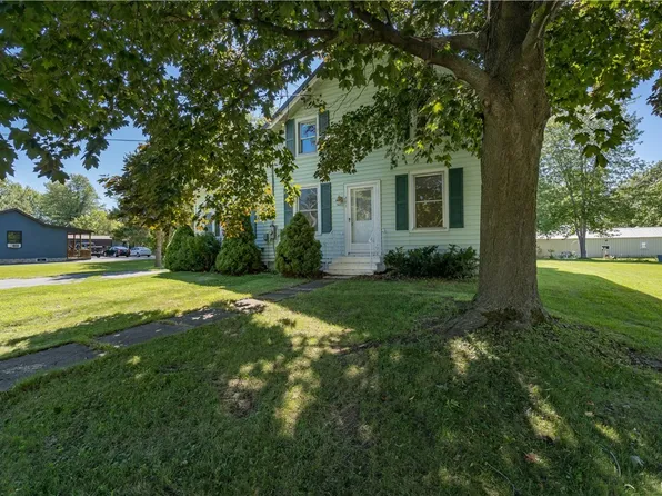 291 Bay St, Cape Vincent, NY 13618