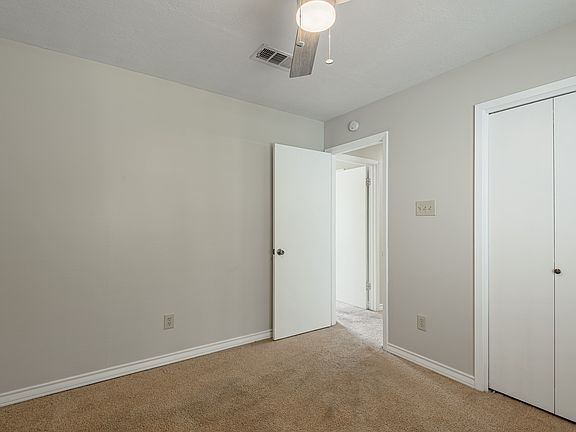 3rd image of 1401 Avenue O #1-F