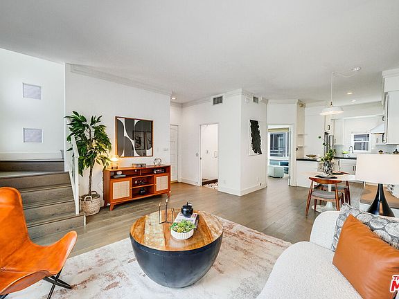 5th image of 1100 Everett Pl