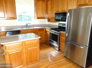 1872 Disney Estates Cir, Severn, MD 21144