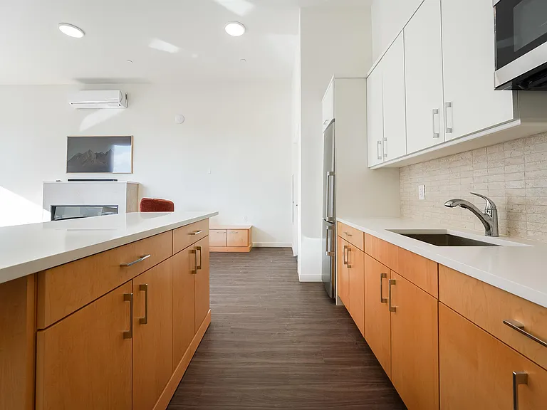 333 Newark Ave #501 — Photo 5