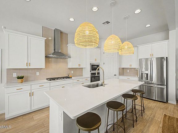 2nd image of 21848 E SADDLE Court