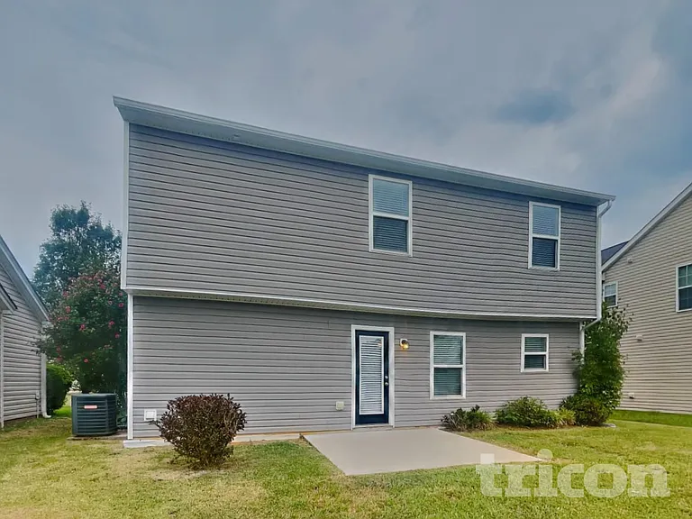 1524 Hamilton Hills Dr — Photo 15