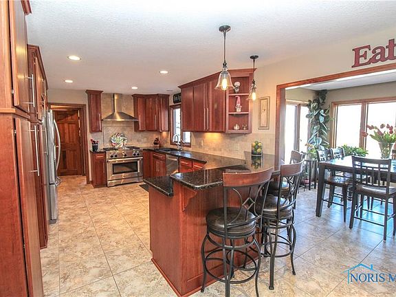 5th image of 4311 Morning Dove Dr