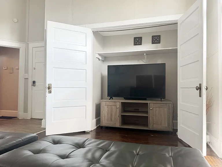 The Harrison — Photo 40