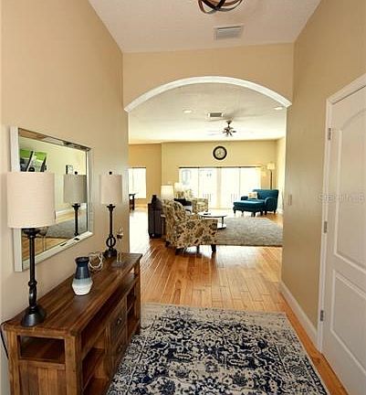 3rd image of 12920 Poinsettia Ave