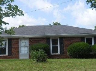 101 Pearl Harbor Rd, Springfield, KY 40069