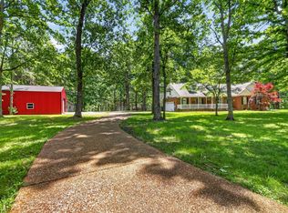 2502 Dobbins Pike, Portland, TN 37148