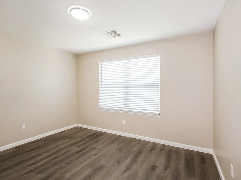 4237 Telstar Ct — Photo 14