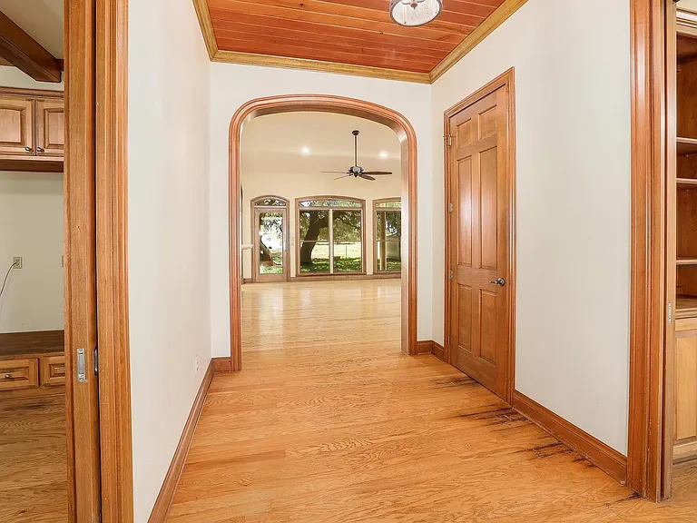 3900 Shell Rd — Photo 13