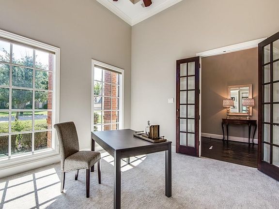 4th image of 707 Winding Bend Cir