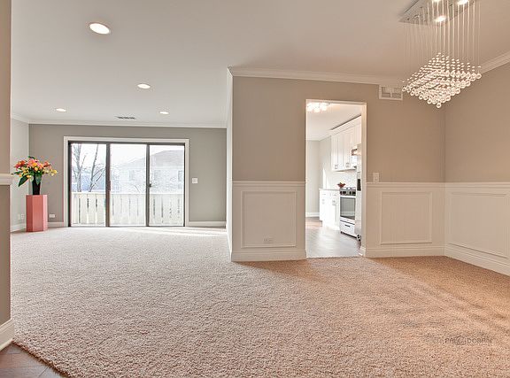 4th image of 1062 Driftwood Ct APT A2