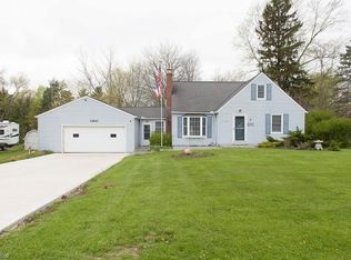 12644 Ward Dr, Chesterland, OH 44026
