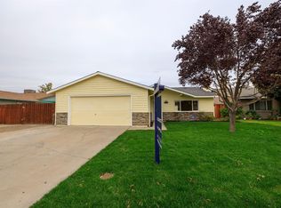 594 Camelia Ln, Manteca, CA 95336